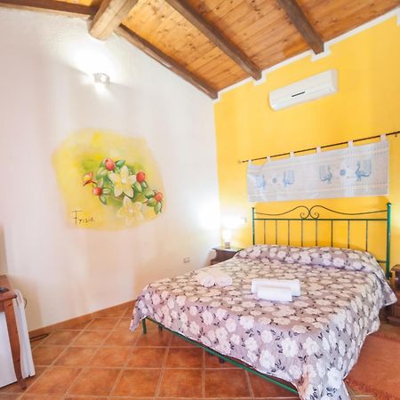 Sa Tanchitta Villa Ula Tirso Eksteriør billede