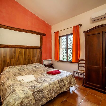Sa Tanchitta Villa Ula Tirso Eksteriør billede