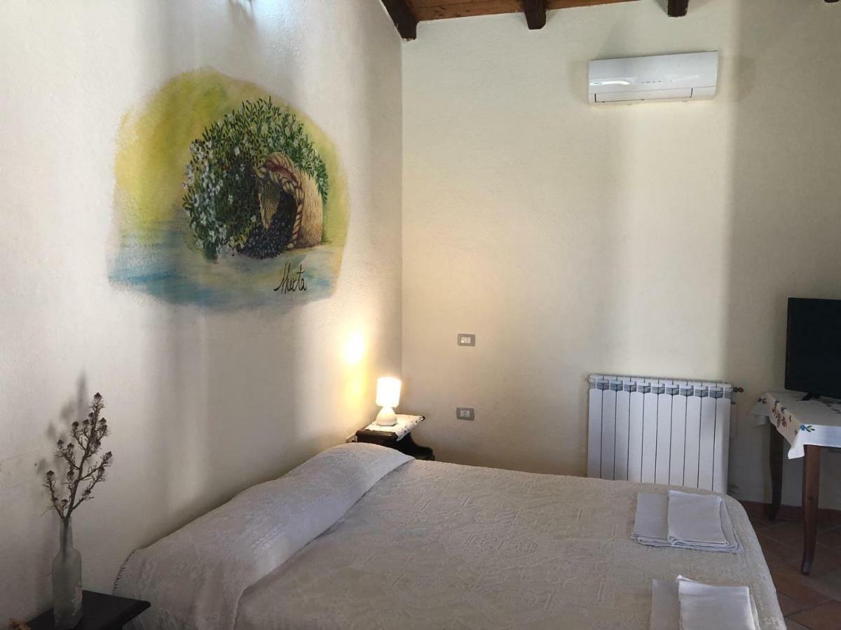 Sa Tanchitta Villa Ula Tirso Eksteriør billede